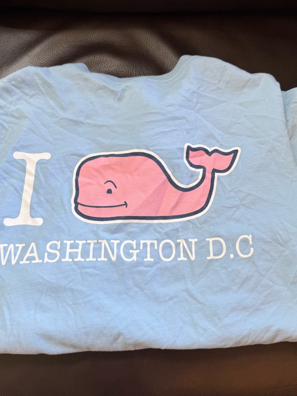 Vineyard Vines Long Sleeve Pocket Tee Size Small Blue Whale Graphic
